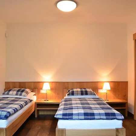 Rustico S.r.o. Gasthuis 4*