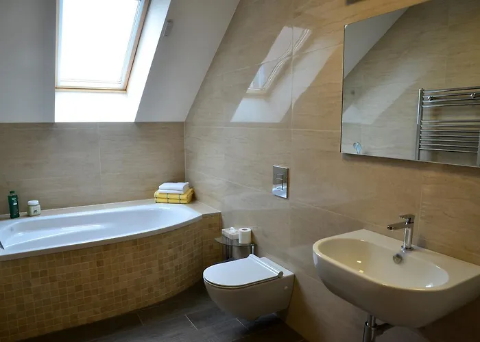 Rustico S.r.o. Konukevi 4*